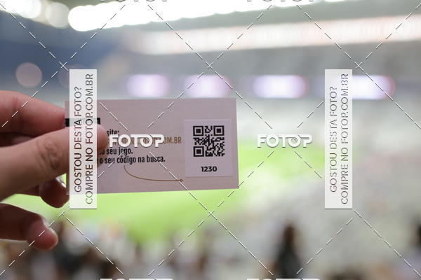Buy your photos of the eventCorinthians X Fluminense - Brasileir�o on Fotop