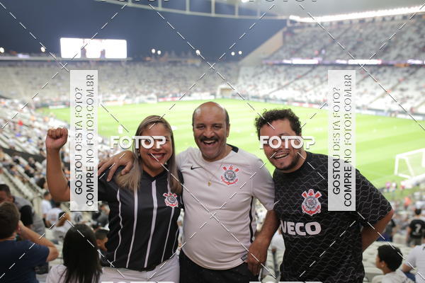 Buy your photos of the eventCorinthians X Fluminense - Brasileir�o on Fotop