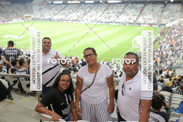 Buy your photos of the eventCorinthians X Fluminense - Brasileir�o on Fotop