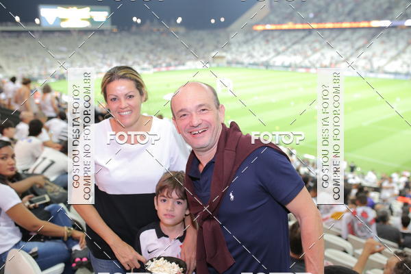 Buy your photos of the eventCorinthians X Fluminense - Brasileir�o on Fotop