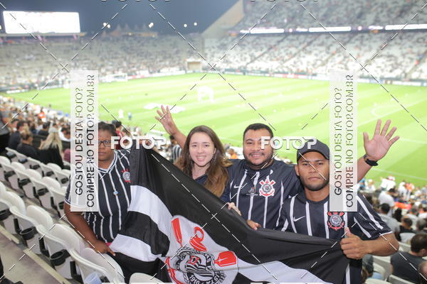 Buy your photos of the eventCorinthians X Fluminense - Brasileir�o on Fotop