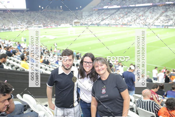 Buy your photos of the eventCorinthians X Fluminense - Brasileir�o on Fotop