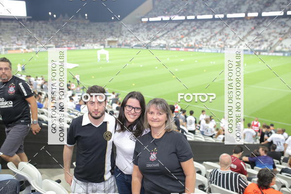 Buy your photos of the eventCorinthians X Fluminense - Brasileir�o on Fotop