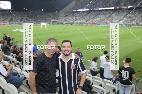 Buy your photos of the eventCorinthians X Fluminense - Brasileir�o on Fotop