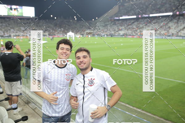 Buy your photos of the eventCorinthians X Fluminense - Brasileir�o on Fotop