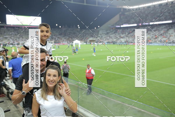 Buy your photos of the eventCorinthians X Fluminense - Brasileir�o on Fotop