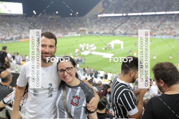 Buy your photos of the eventCorinthians X Fluminense - Brasileir�o on Fotop
