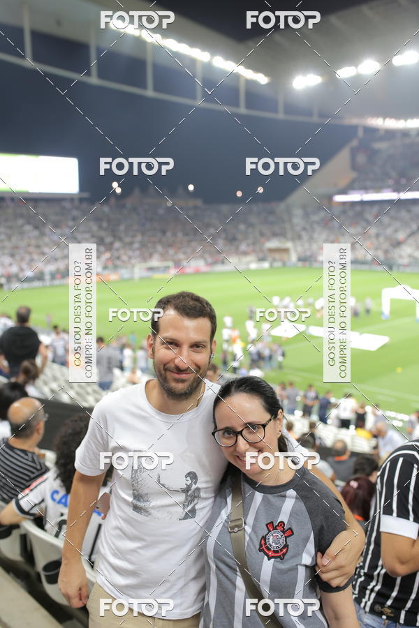 Buy your photos of the eventCorinthians X Fluminense - Brasileir�o on Fotop