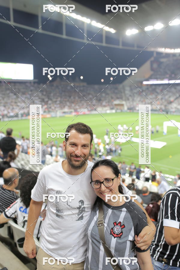 Buy your photos of the eventCorinthians X Fluminense - Brasileir�o on Fotop