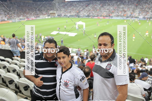 Buy your photos of the eventCorinthians X Fluminense - Brasileir�o on Fotop