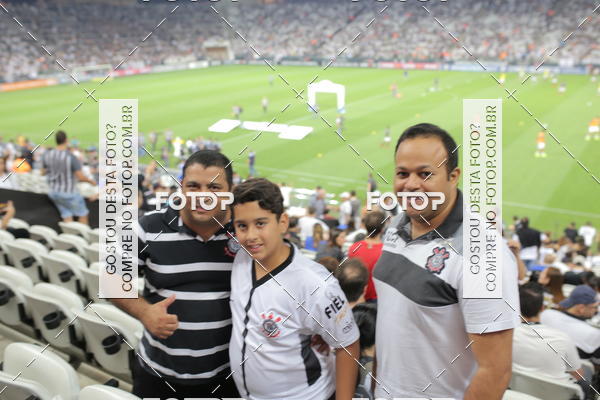 Buy your photos of the eventCorinthians X Fluminense - Brasileir�o on Fotop