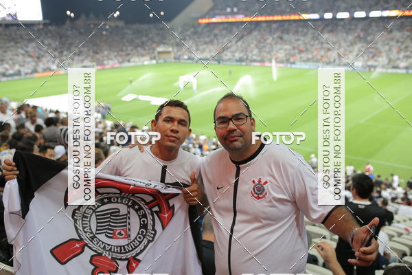 Buy your photos of the eventCorinthians X Fluminense - Brasileir�o on Fotop