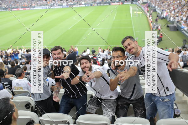Buy your photos of the eventCorinthians X Fluminense - Brasileir�o on Fotop
