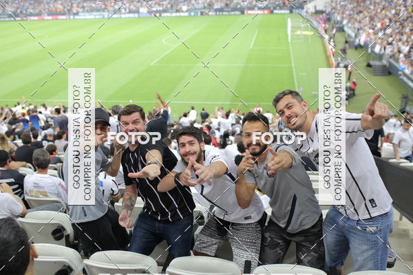 Buy your photos of the eventCorinthians X Fluminense - Brasileir�o on Fotop