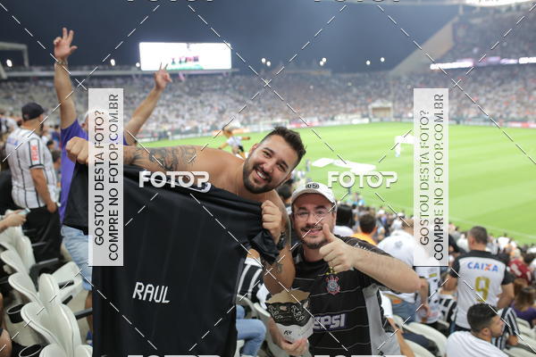 Buy your photos of the eventCorinthians X Fluminense - Brasileir�o on Fotop