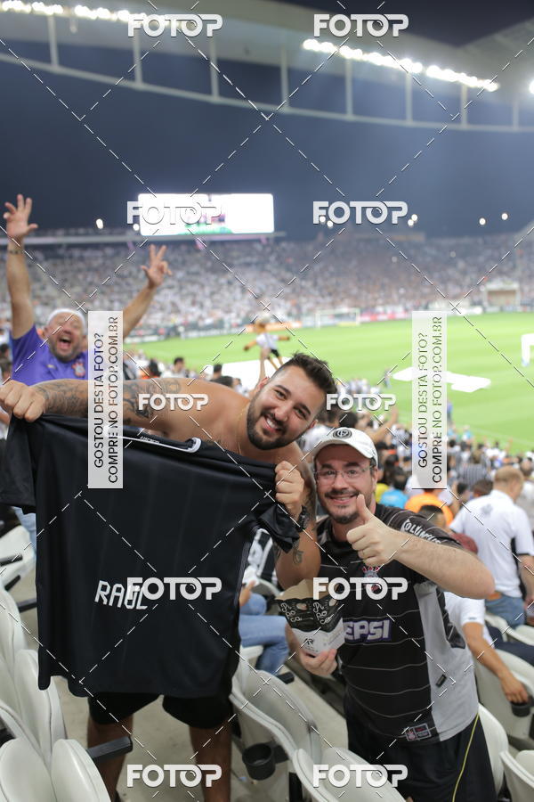 Buy your photos of the eventCorinthians X Fluminense - Brasileir�o on Fotop