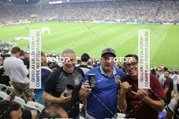 Buy your photos of the eventCorinthians X Fluminense - Brasileir�o on Fotop