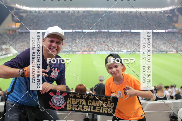 Buy your photos of the eventCorinthians X Fluminense - Brasileir�o on Fotop
