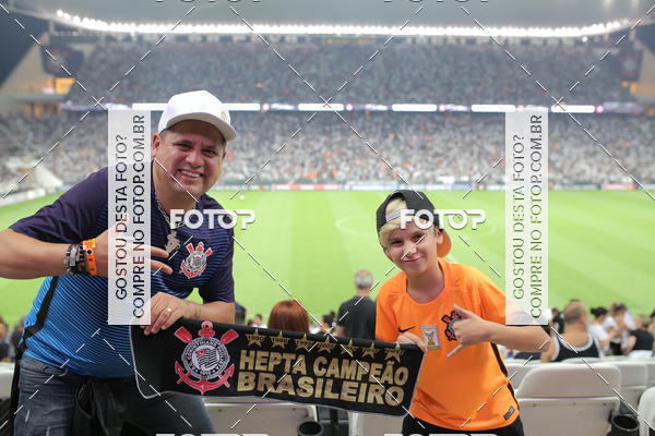 Buy your photos of the eventCorinthians X Fluminense - Brasileir�o on Fotop