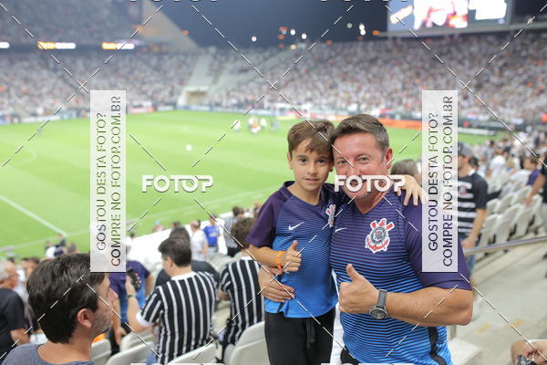 Buy your photos of the eventCorinthians X Fluminense - Brasileir�o on Fotop