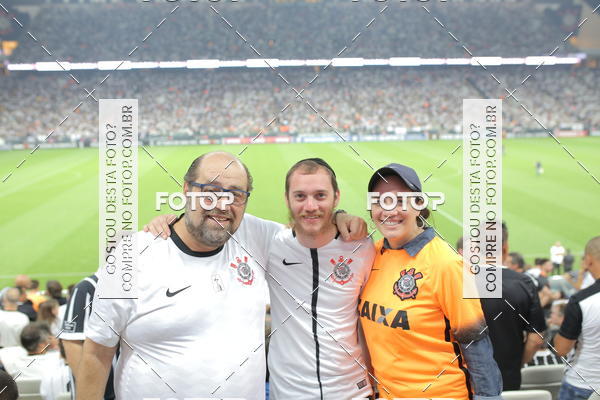 Buy your photos of the eventCorinthians X Fluminense - Brasileir�o on Fotop