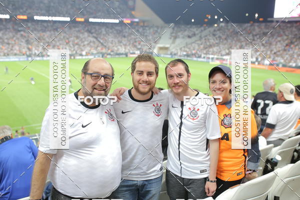 Buy your photos of the eventCorinthians X Fluminense - Brasileir�o on Fotop
