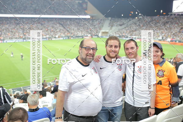 Buy your photos of the eventCorinthians X Fluminense - Brasileir�o on Fotop