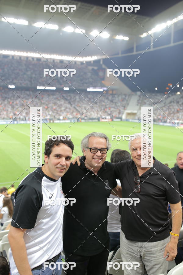 Buy your photos of the eventCorinthians X Fluminense - Brasileir�o on Fotop