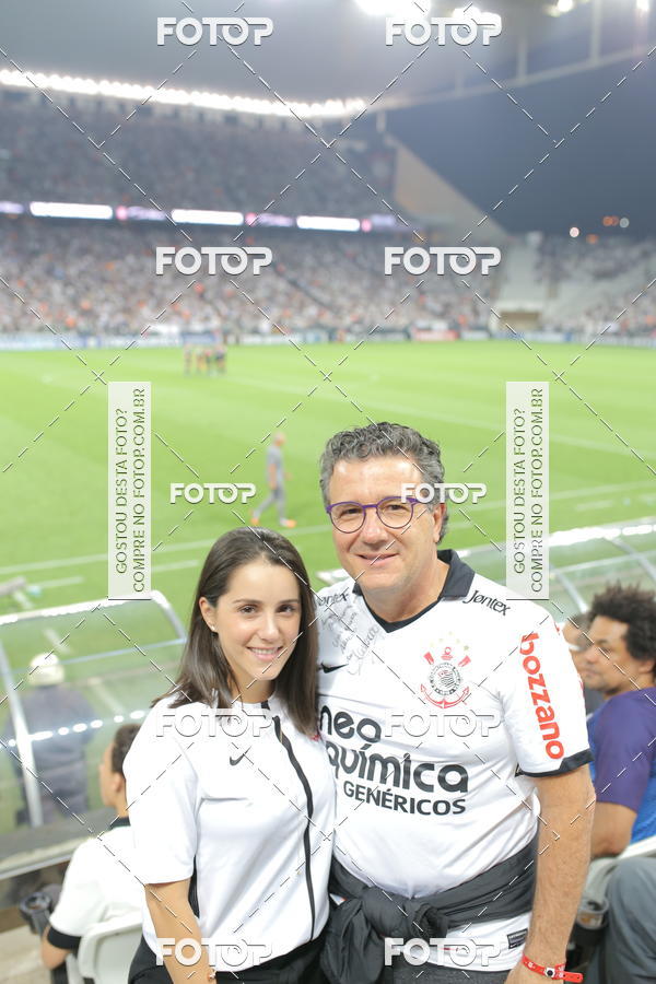Buy your photos of the eventCorinthians X Fluminense - Brasileir�o on Fotop