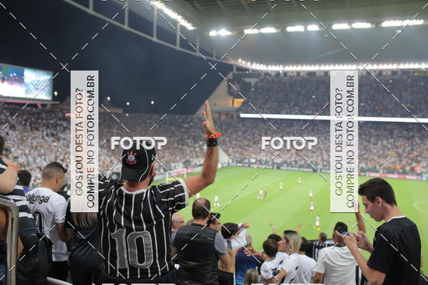 Buy your photos of the eventCorinthians X Fluminense - Brasileir�o on Fotop