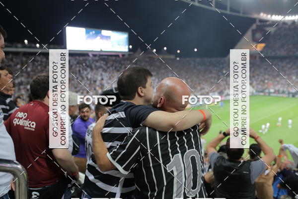 Buy your photos of the eventCorinthians X Fluminense - Brasileir�o on Fotop