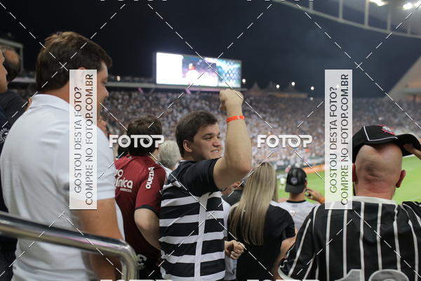 Buy your photos of the eventCorinthians X Fluminense - Brasileir�o on Fotop