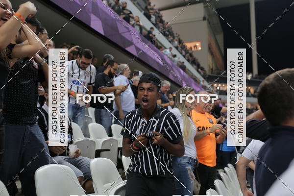 Buy your photos of the eventCorinthians X Fluminense - Brasileir�o on Fotop