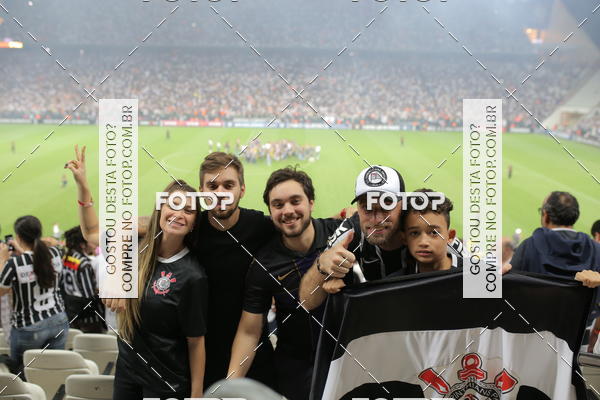 Buy your photos of the eventCorinthians X Fluminense - Brasileir�o on Fotop