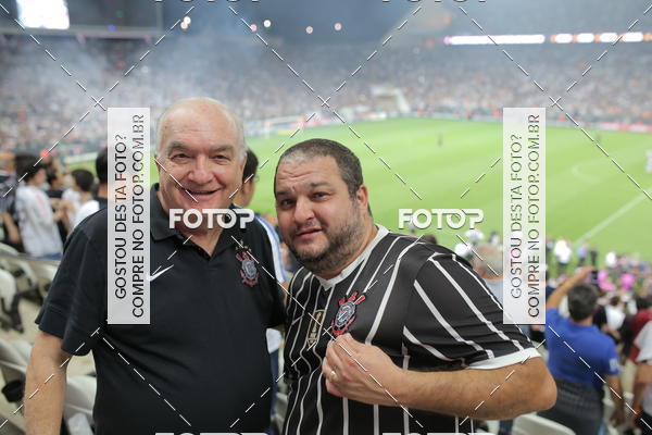 Buy your photos of the eventCorinthians X Fluminense - Brasileir�o on Fotop