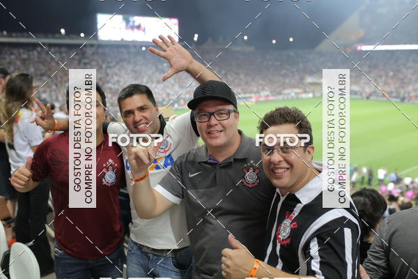 Buy your photos of the eventCorinthians X Fluminense - Brasileir�o on Fotop
