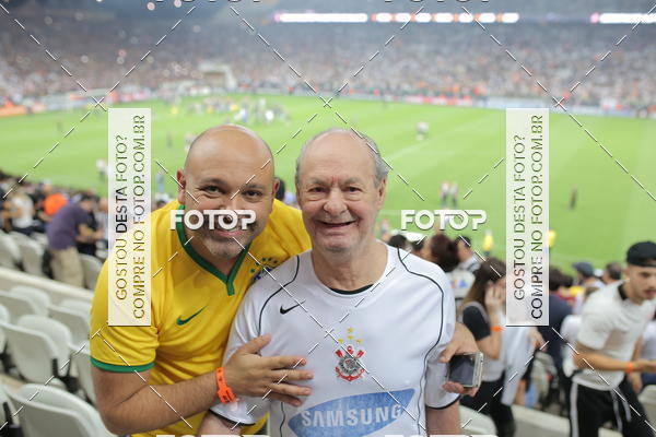 Buy your photos of the eventCorinthians X Fluminense - Brasileir�o on Fotop