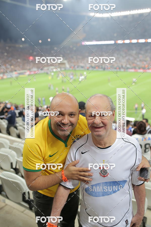 Buy your photos of the eventCorinthians X Fluminense - Brasileir�o on Fotop