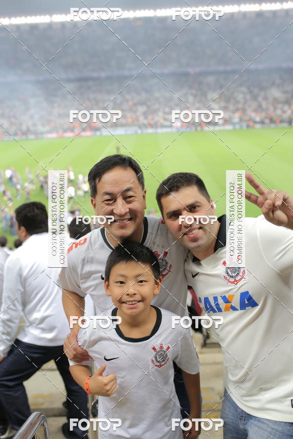Buy your photos of the eventCorinthians X Fluminense - Brasileir�o on Fotop