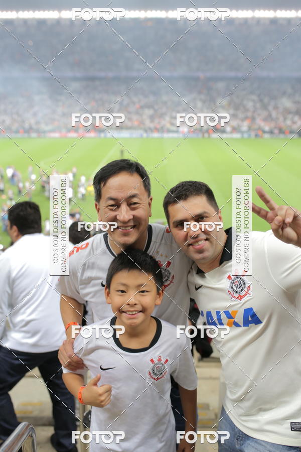 Buy your photos of the eventCorinthians X Fluminense - Brasileir�o on Fotop