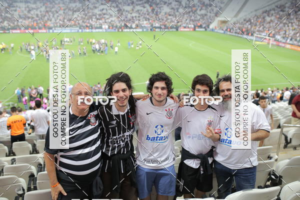 Buy your photos of the eventCorinthians X Fluminense - Brasileir�o on Fotop
