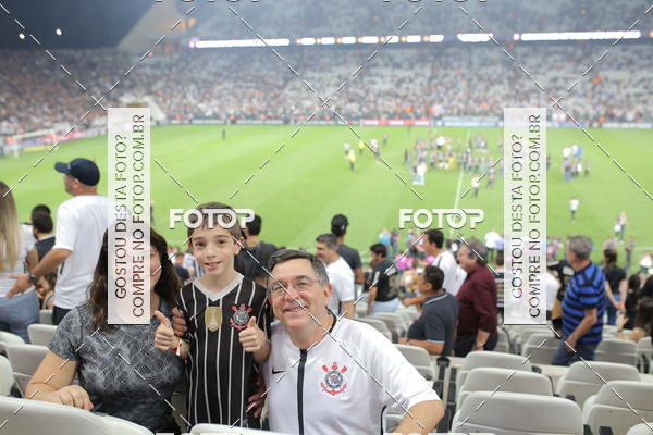 Buy your photos of the eventCorinthians X Fluminense - Brasileir�o on Fotop