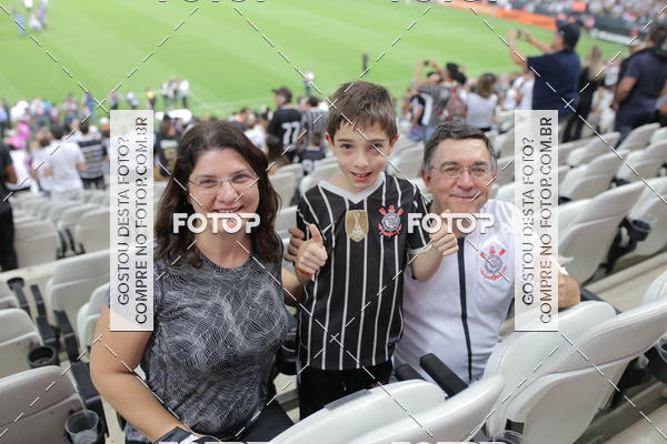Buy your photos of the eventCorinthians X Fluminense - Brasileir�o on Fotop