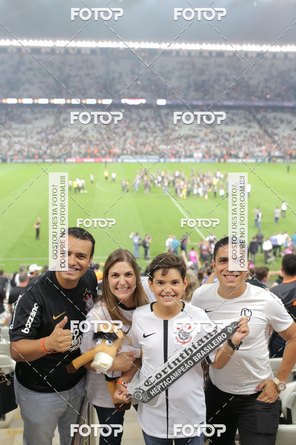 Buy your photos of the eventCorinthians X Fluminense - Brasileir�o on Fotop