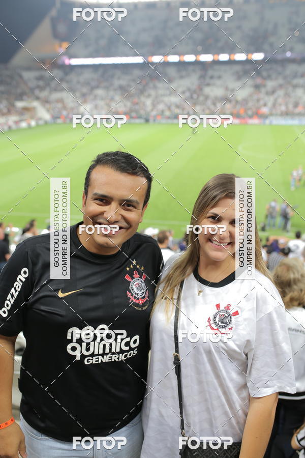 Buy your photos of the eventCorinthians X Fluminense - Brasileir�o on Fotop
