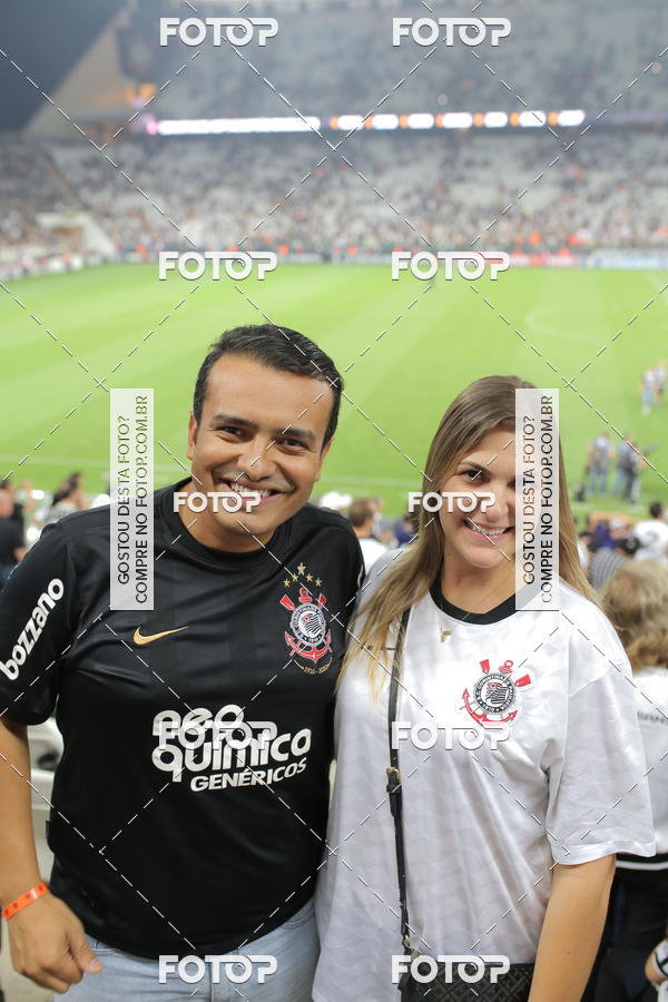 Buy your photos of the eventCorinthians X Fluminense - Brasileir�o on Fotop