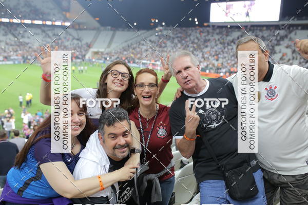 Buy your photos of the eventCorinthians X Fluminense - Brasileir�o on Fotop