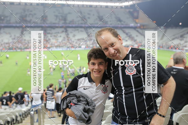 Buy your photos of the eventCorinthians X Fluminense - Brasileir�o on Fotop