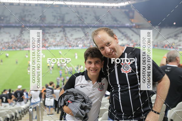 Buy your photos of the eventCorinthians X Fluminense - Brasileir�o on Fotop
