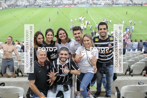 Buy your photos of the eventCorinthians X Fluminense - Brasileir�o on Fotop